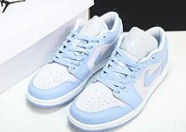 LOW JORDAN BLUE AIR UNIVERSITY 1 WMNS 0701